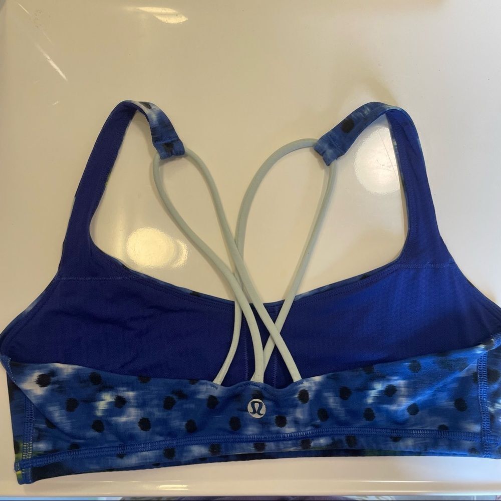 Lululemon Free To Be Bra
